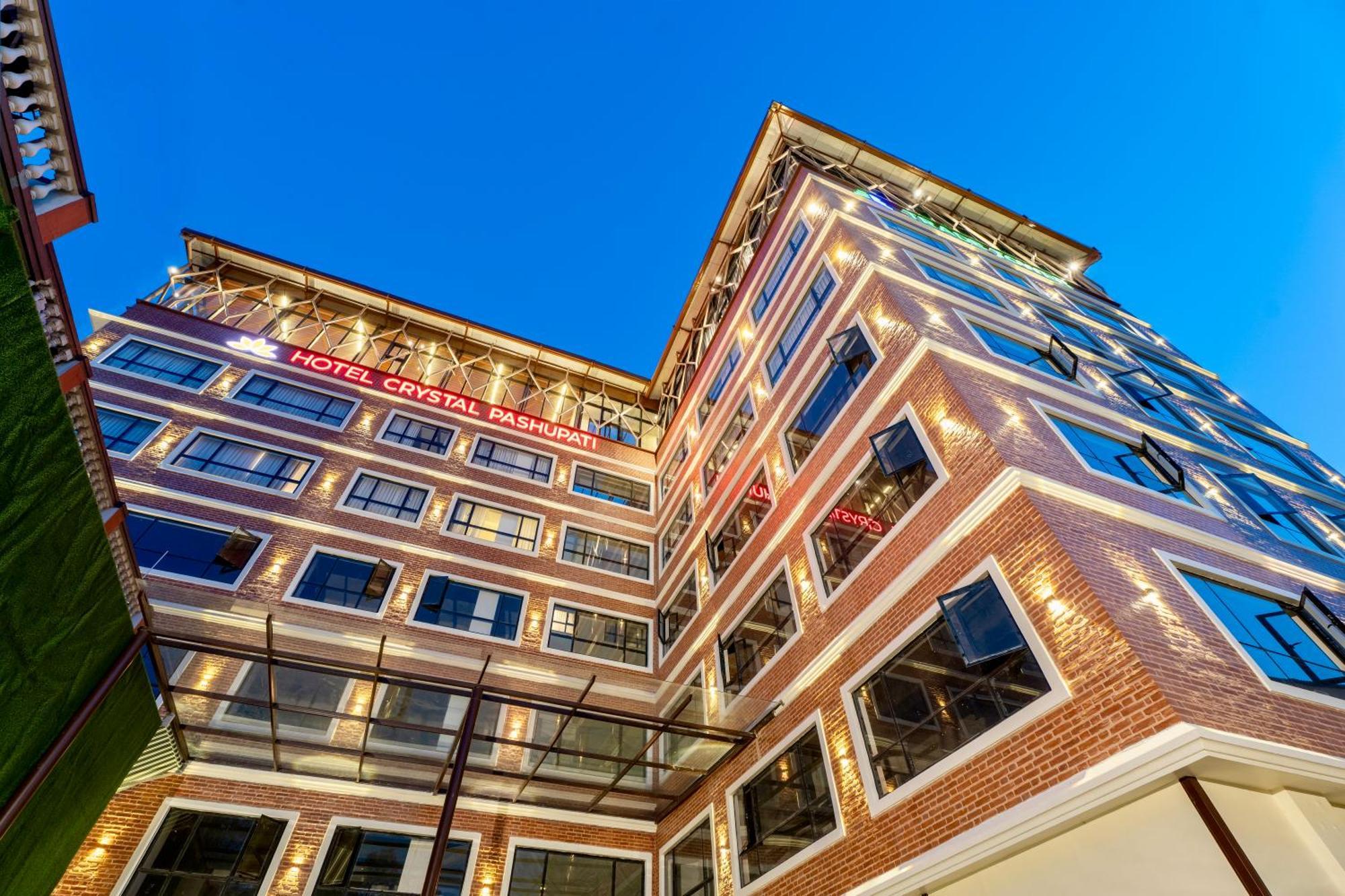 Hotel Crystal Pashupati Katmandú Exterior foto